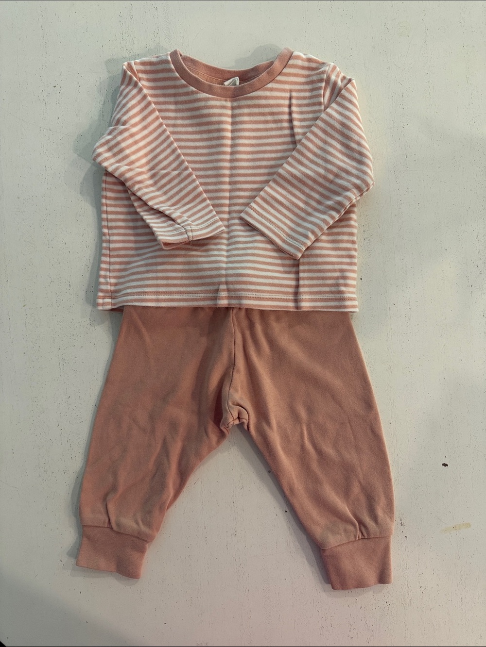 Colored Organics Striped Pink & White Baby Two-Piece Pajama Set size 6-12 months